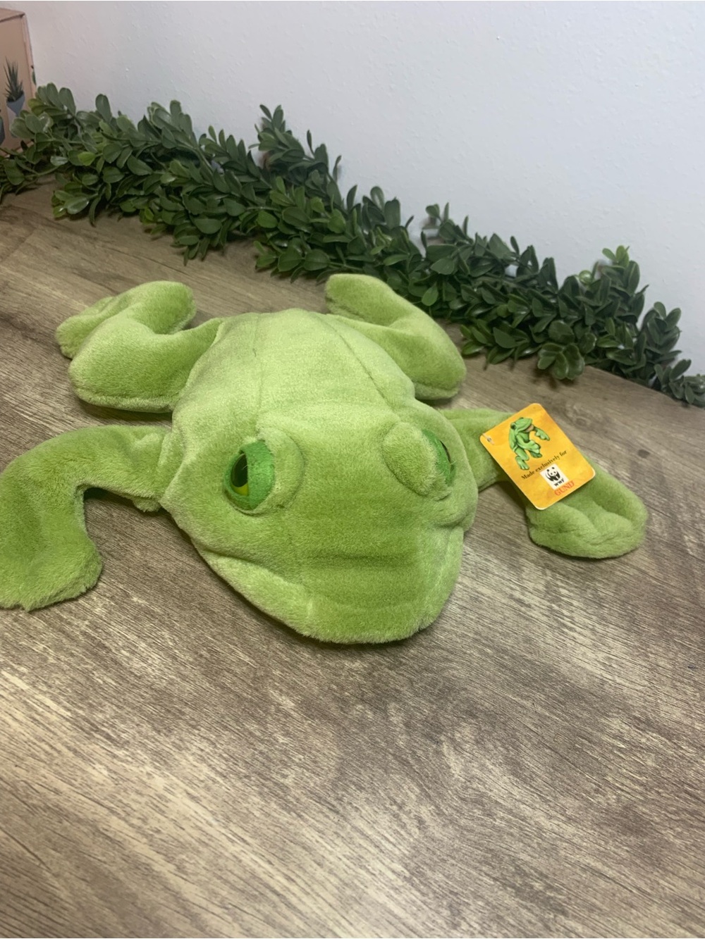 Gund Lime Green Plush Frog Toy Hand Puppet NWT